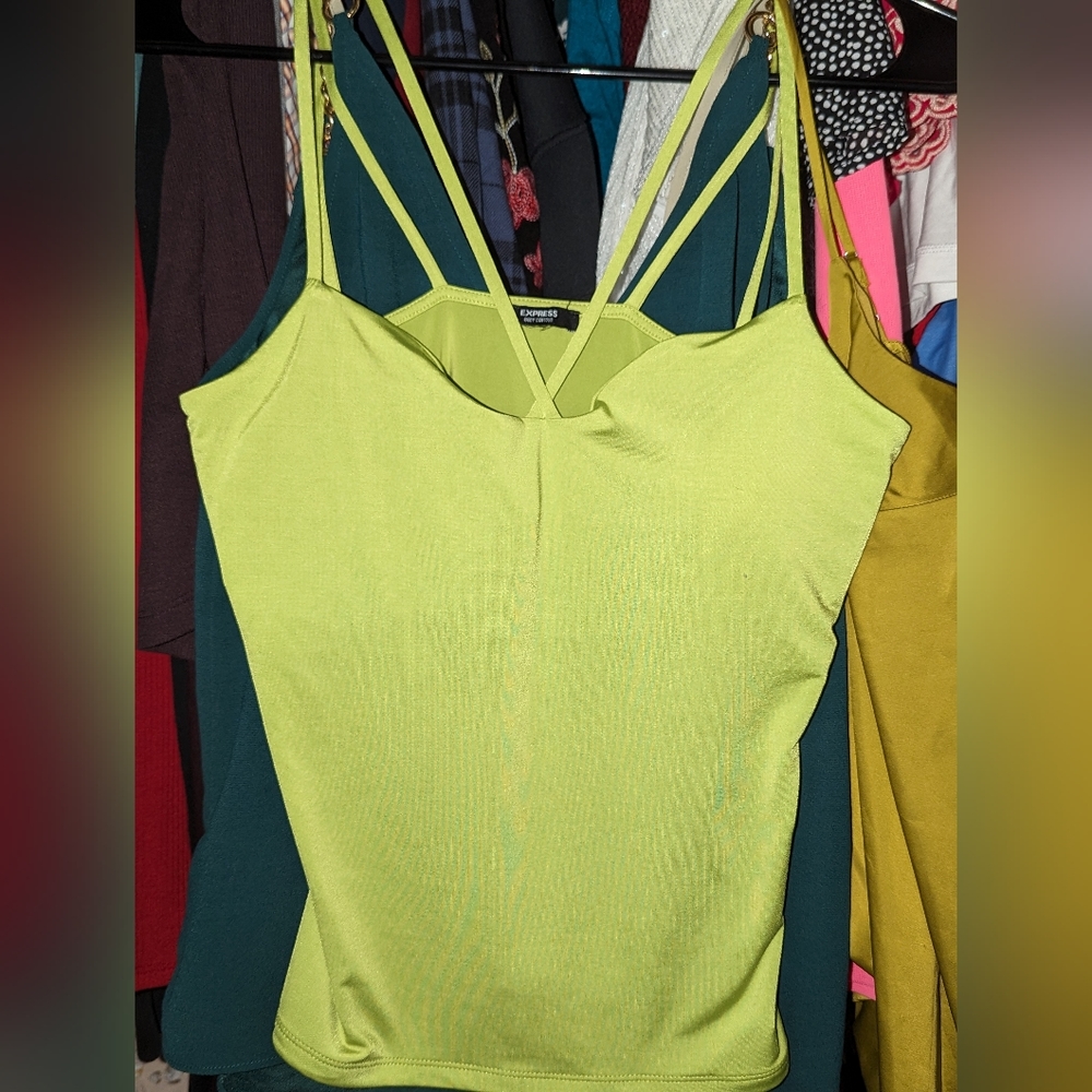 Women top
